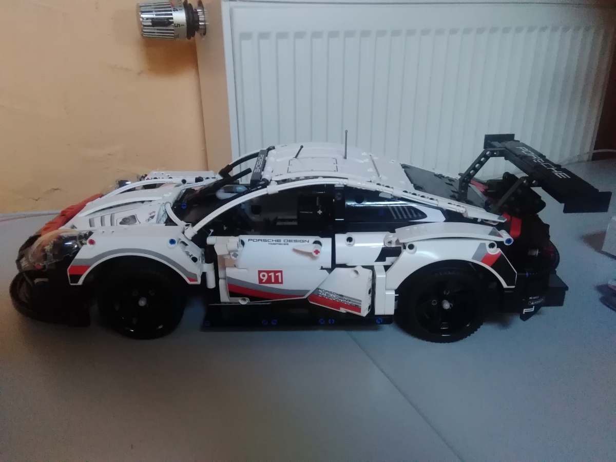 Lego Technic 42096 Porsche 911 RSR