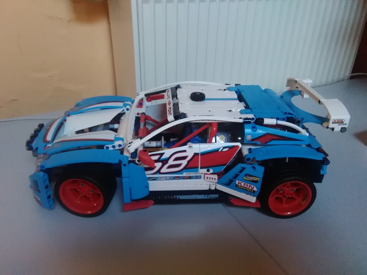 Lego Technic 42077 Rallyauto