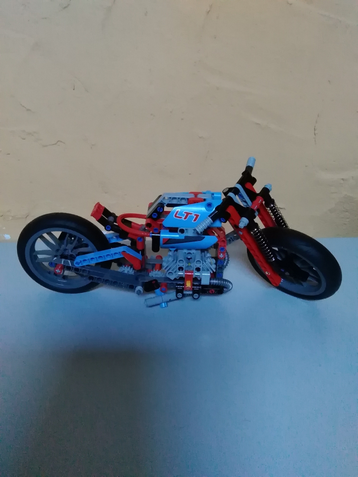 Lego Technic 42036 Strassenmotorrad