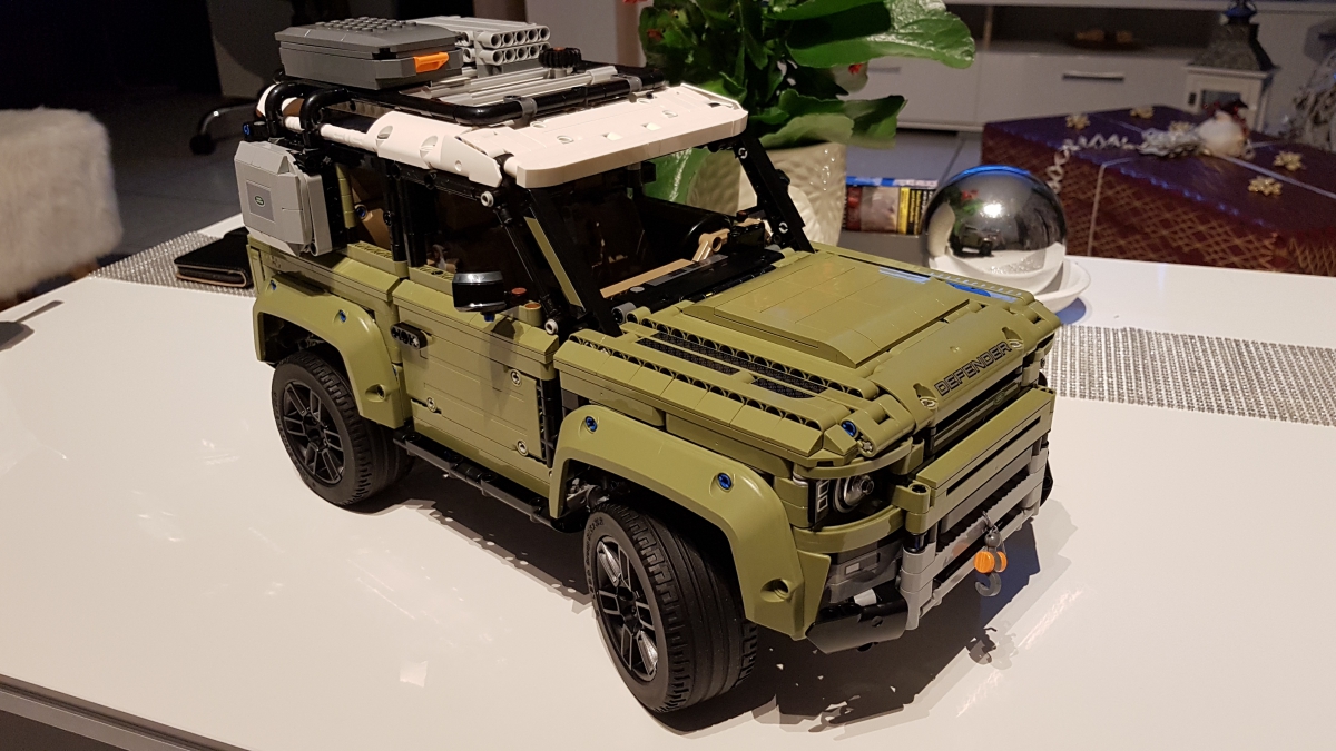 Lego Technic 42110 Land Rover Defender